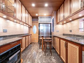Mid Levels Central - Regal Crest 04