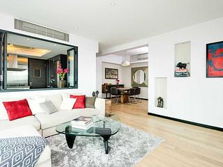 Sai Ying Pun - Centre Place 06