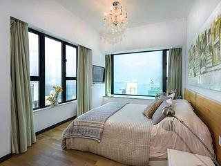 Sai Ying Pun - Centre Place 09