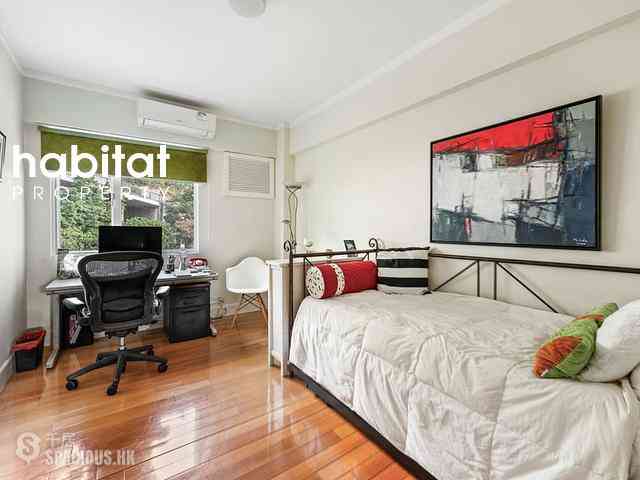 Pok Fu Lam - Scenic Villas 08