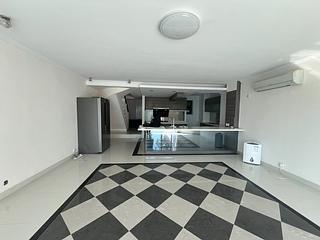 Clear Water Bay - Silver Fountain Terrace 03