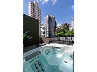 Poho - 51, Tung Street 18