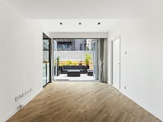 Soho - Sunrise House 05