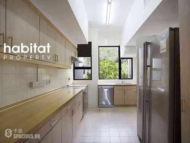 Repulse Bay - 6, Headland Road 03