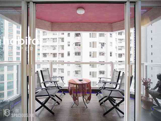 Mid Levels Central - Estoril Court 01
