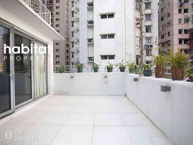 Sai Ying Pun - 35, Bonham Road 03