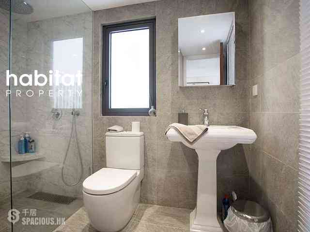 Sai Ying Pun - 35, Bonham Road 11