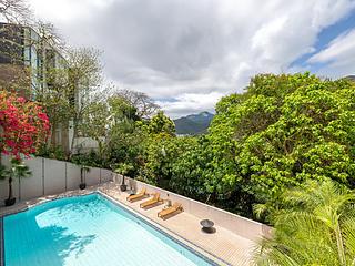 Shouson Hill - Helene Court 19