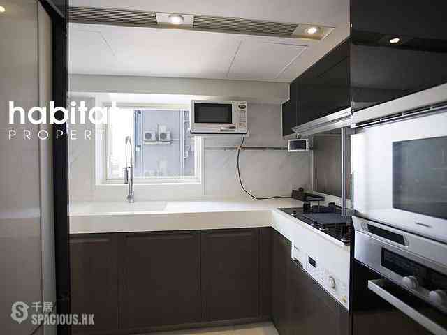 Soho - Centrestage 09