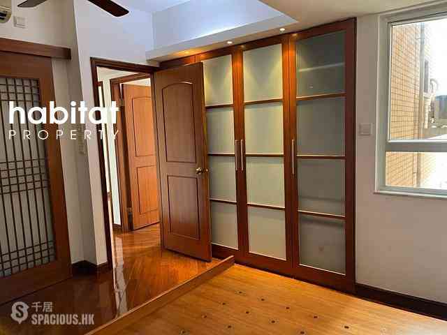 Mid Levels West - Realty Gardens 05