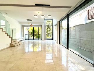 Gold Coast / So Kwun Wat - Avignon 13