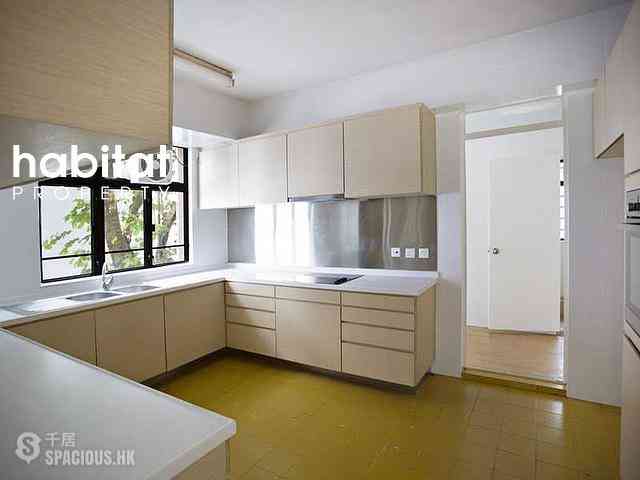 Pok Fu Lam - Pine Court 04