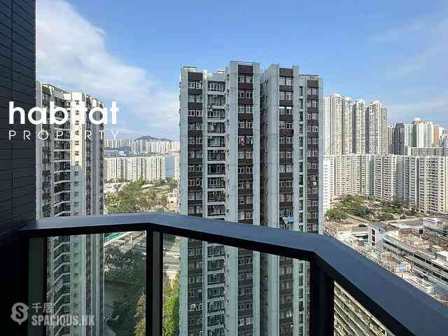 Quarry Bay - The Holborn 02