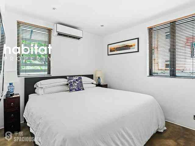 Wan Chai - Kenny Court 10