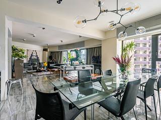 Mid Levels Central - Visalia Garden 02