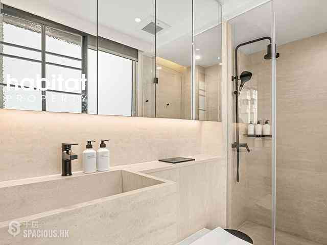 Wan Chai - Alaya Place 04