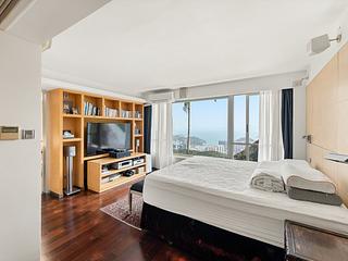 The Peak - Wing On Villas 13