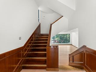 The Peak - Watford Villa 21
