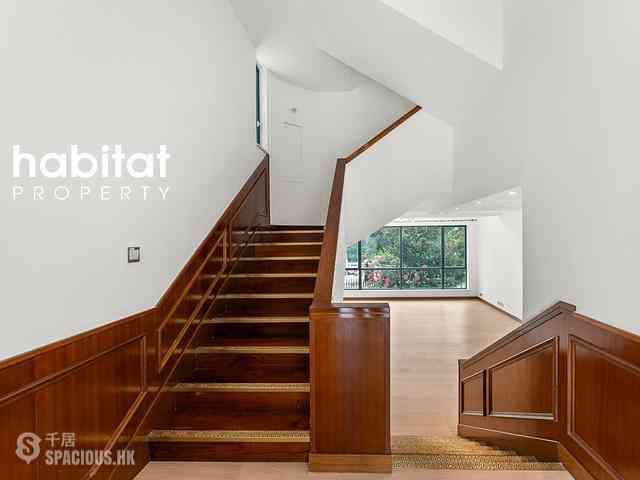 The Peak - Watford Villa 21