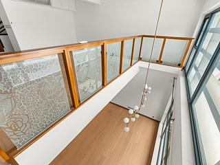 The Peak - Watford Villa 22