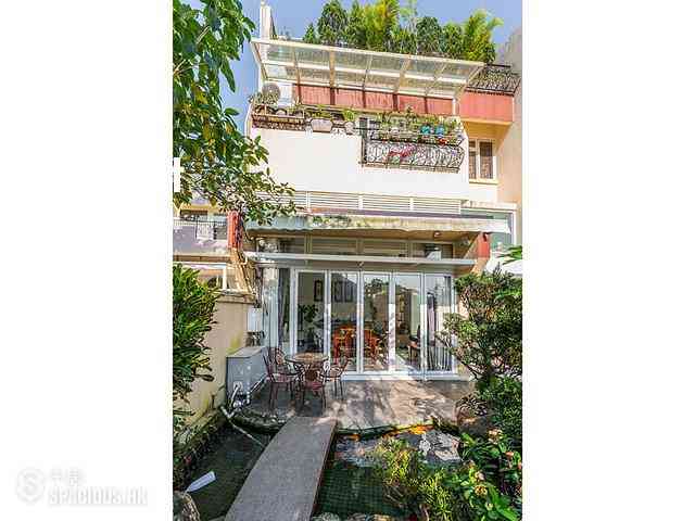 The Peak - Peak Villas 02