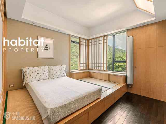 Stubbs Road - White Jade 08