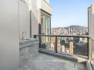 Wan Chai - 33 Kennedy Road 12