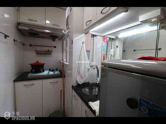 Wan Chai - Mountain View Mansion 07