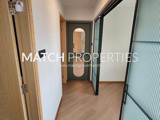 Ap Lei Chau - South Horizons Phase 1 Hoi Ngar Court (Block 3) 04