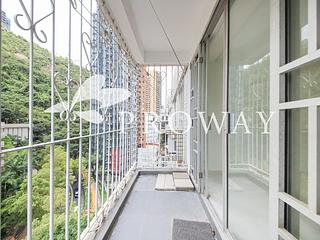 Wan Chai - Phoenix Court 03
