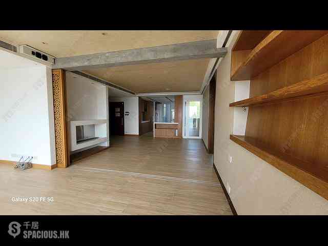 Chung Hom Kok - Hillgrove 09