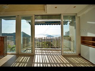 Chung Hom Kok - Hillgrove 16