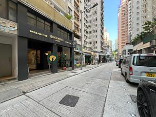 Sai Ying Pun - Highlight House 02