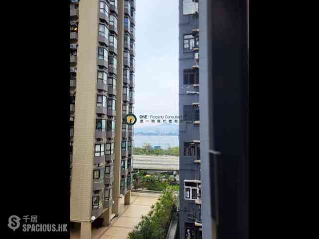 Sai Ying Pun - Tone Hing Building 07