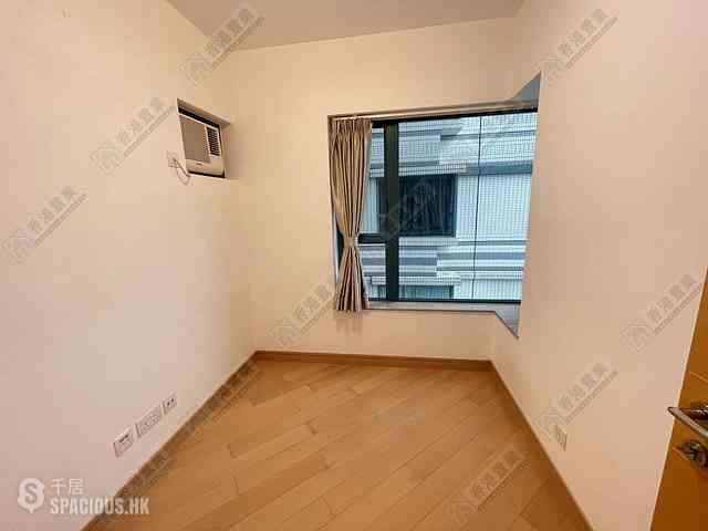 Tai Kok Tsui - The Long Beach Tower 2 05