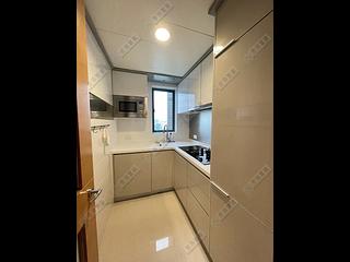 Tai Kok Tsui - The Long Beach Tower 2 06