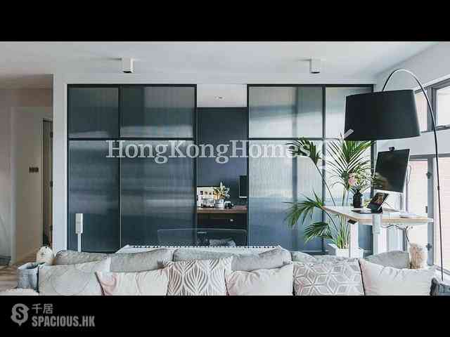 Yau Ma Tei - Wylie Court 22