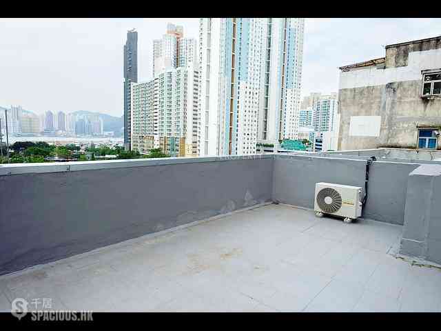 Sai Wan Ho - Hing On Building 19