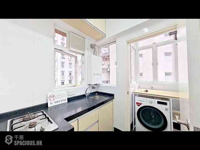 Causeway Bay - Hon Man Mansion 10