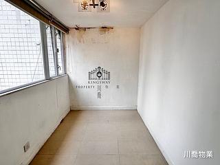 Sheung Wan - 219, Queen's Road Central 07