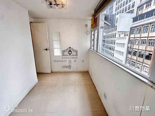 Sheung Wan - 219, Queen's Road Central 08
