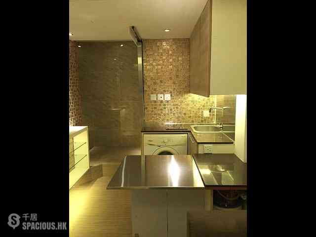 Causeway Bay - Lei Wen Court 09