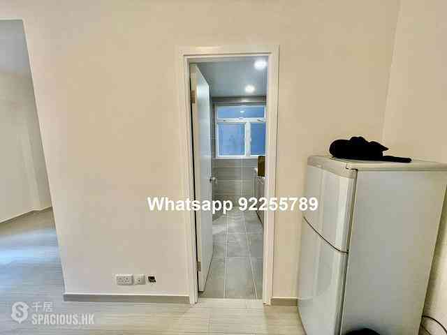 Sheung Wan - Winsing Building 04