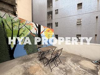 Central - 44, Gough Street 02