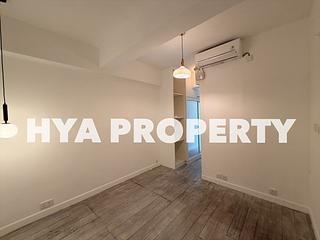 Central - 44, Gough Street 07