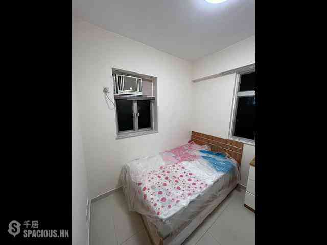 Fortress Hill - Wah Hoi Mansion Block A 02