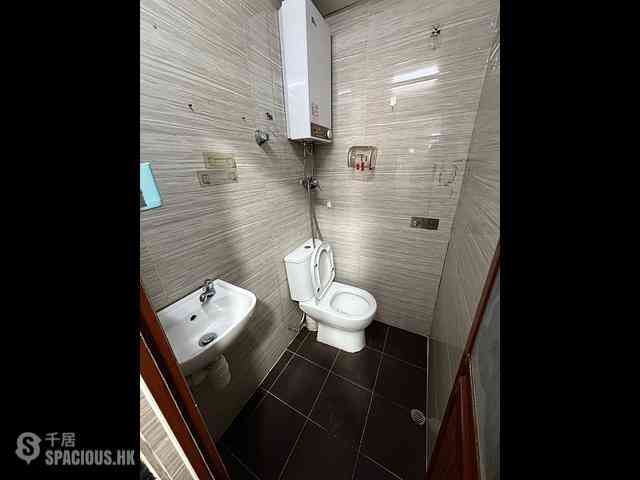 Mong Kok - 296, Portland Street 03