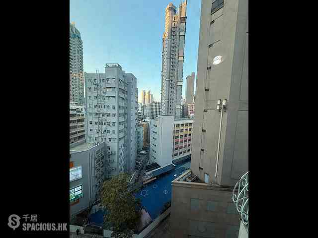 Mong Kok - Hing Wong Court 14