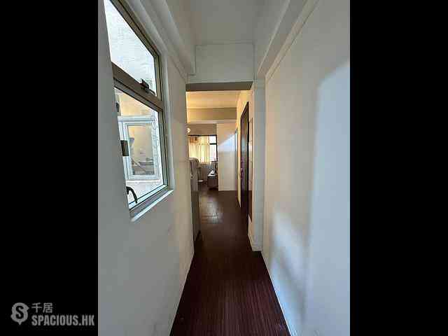 Sheung Wan - Kam Fai House 02