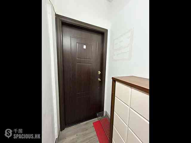 Sheung Wan - Kam Fai House 16